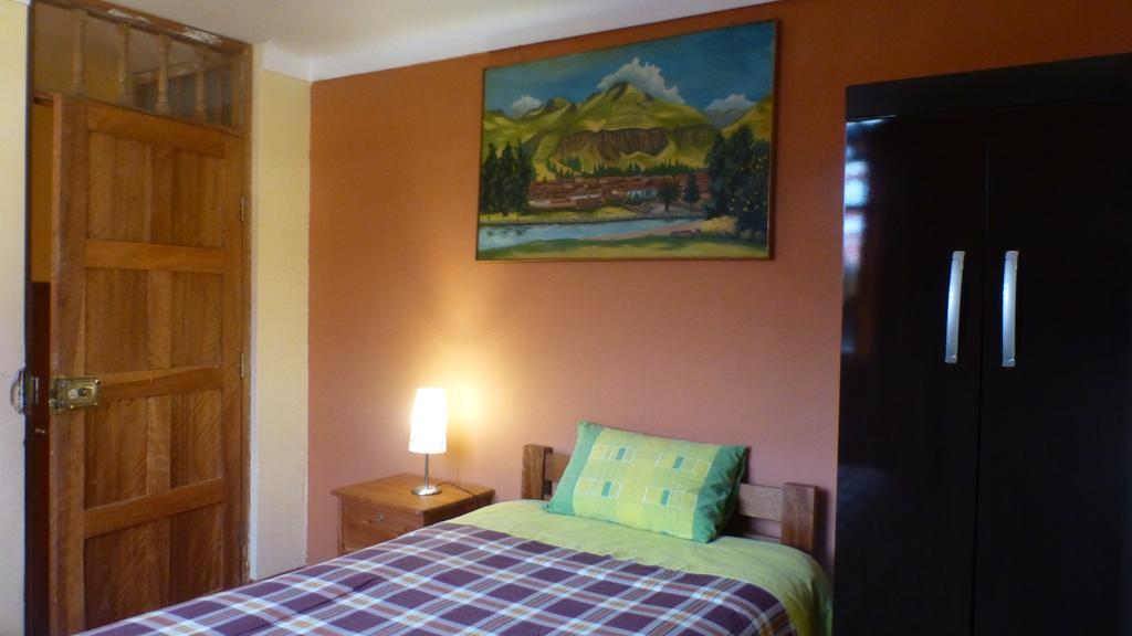 Hospedaje Samana Wasi Pisac Cameră foto